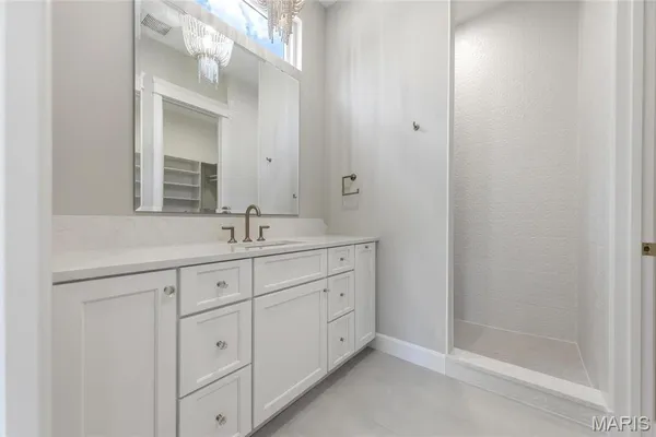 $2,399,900 | 4623 Chateau Lane, Wildwood, MO 63069