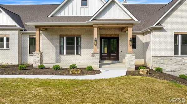$2,399,900 | 4623 Chateau Lane, Wildwood, MO 63069