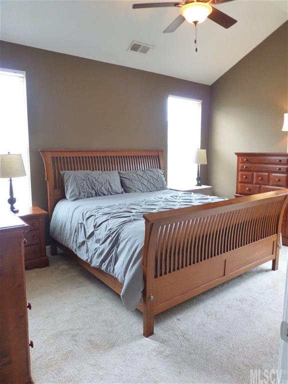 1711 Piper's Ridge Circle Northwest Conover, NC 28613 - Photo 3 of 24 Gallery Image 3
