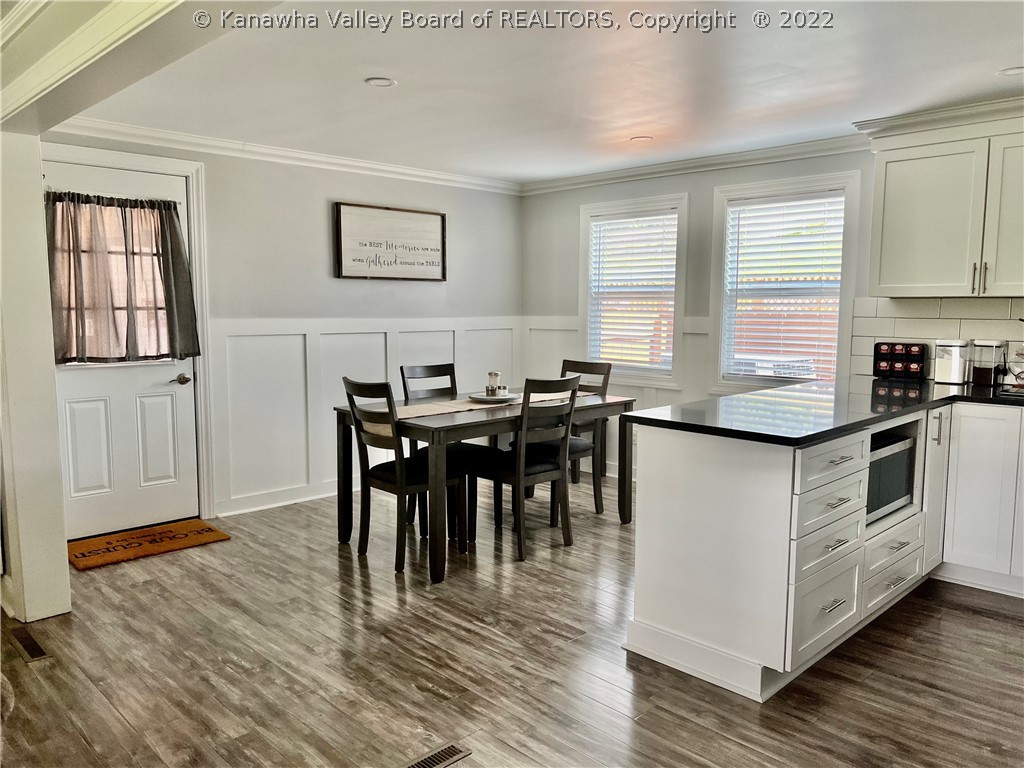 13661 Ripley Road Point Pleasant, WV 25550 - Photo 11 of 44 ALL NEW FLOORING THOUGHOUT