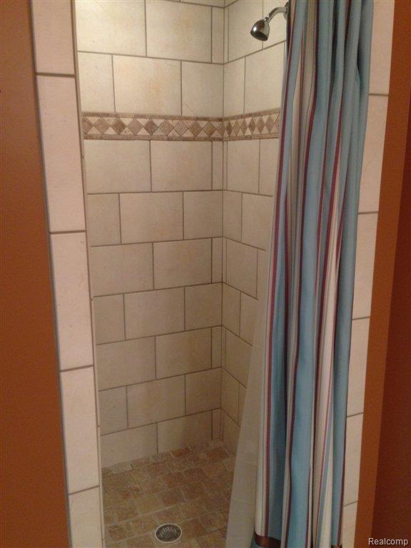 LL SHOWER