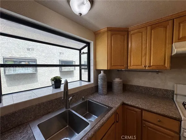 $798,000 | 1620 South 5th Street, Unit F, Alhambra, CA 91803