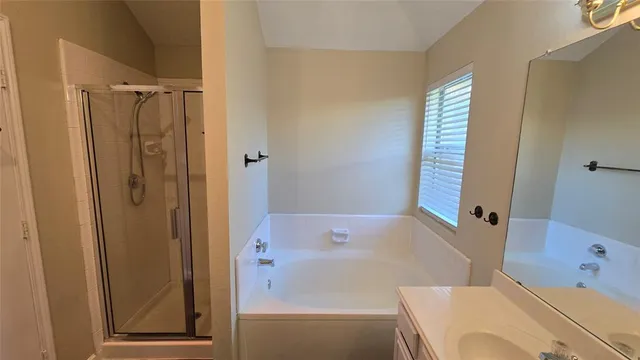 $1,950 | 5205 Wedgewood Drive, Garland, TX 75043