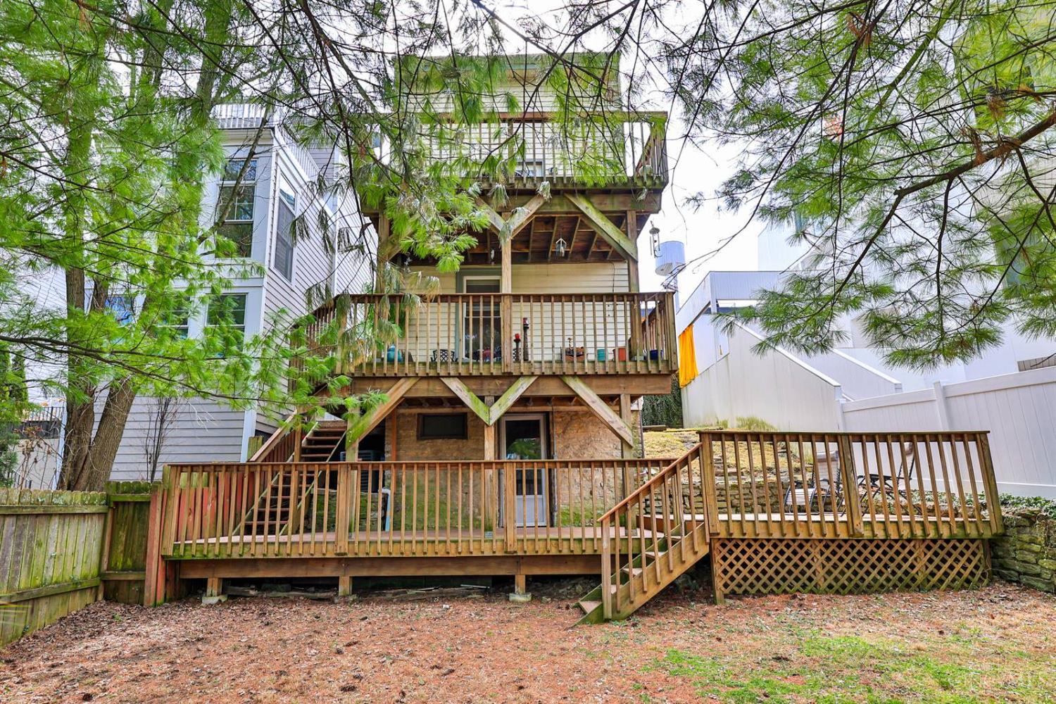 982 Hatch Street Cincinnati, OH 45202 - Photo 46 of 49