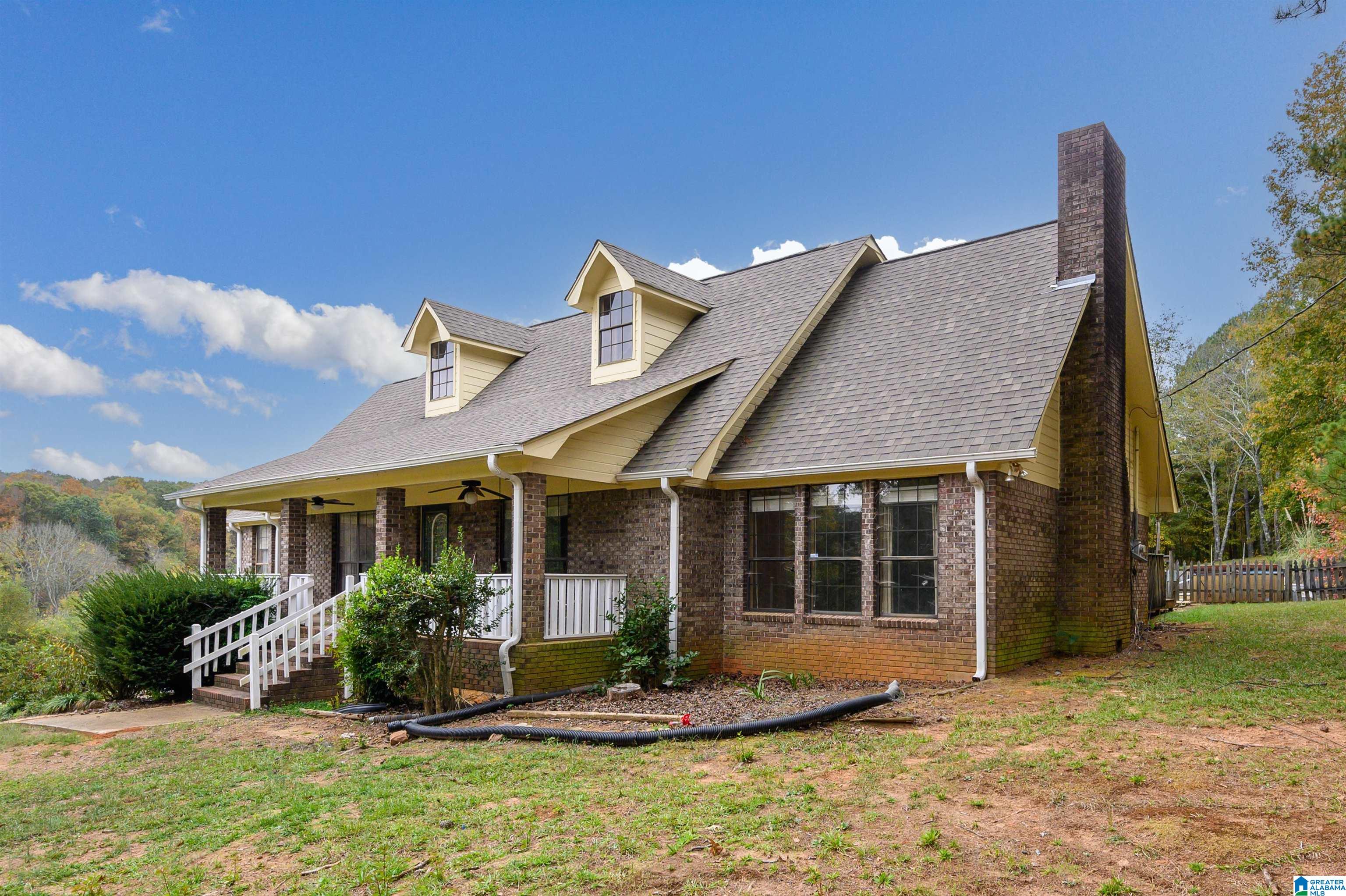 8988 Bankston Road Warrior, AL 35180 - Photo 2 of 47