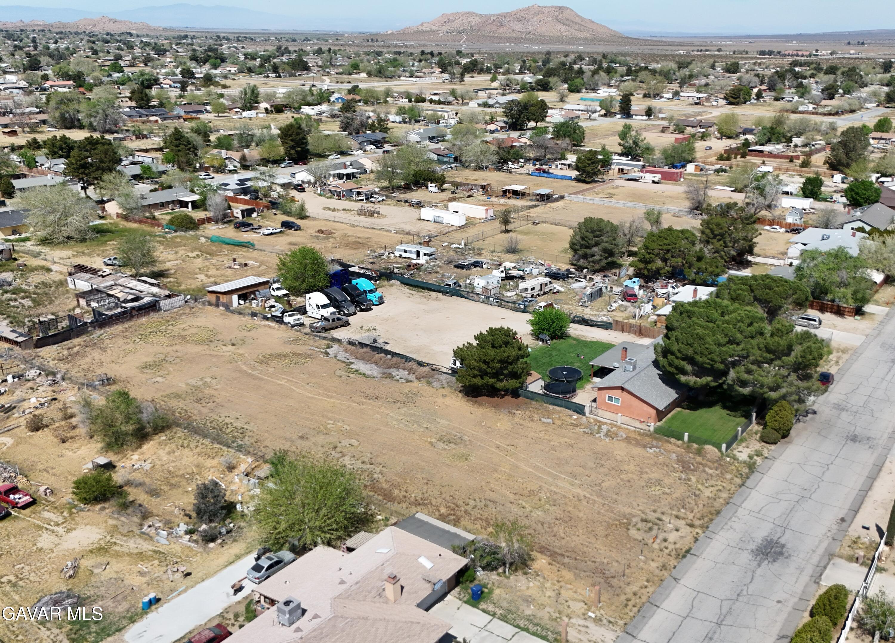 173rd Street Lancaster, CA 93535 - Photo 6 of 14 00 05. DJI_20260326115958_0464_D