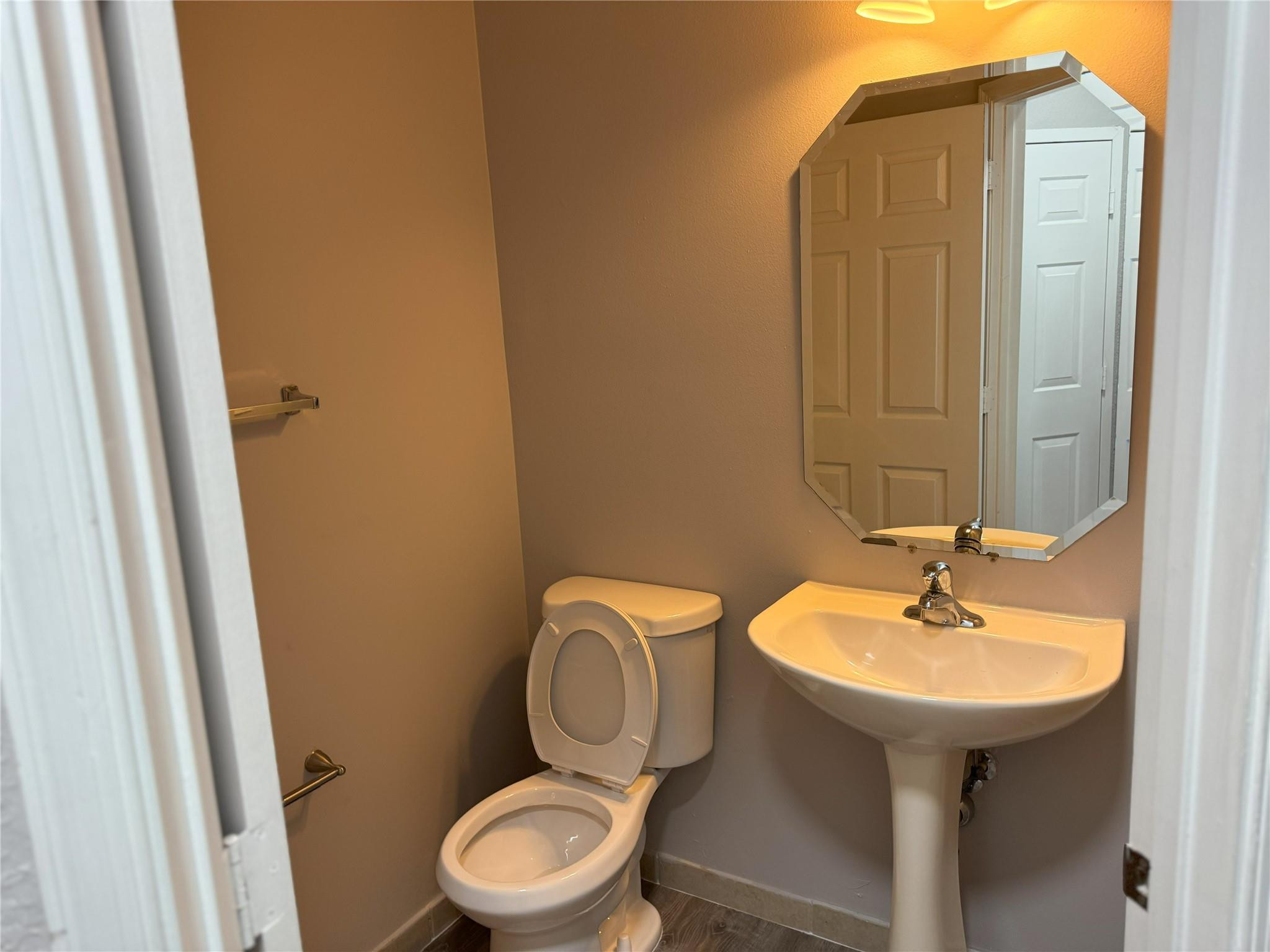 3207 Laurel Ridge Circle Riviera Beach, FL 33404 - Photo 21 of 23 Photo 21