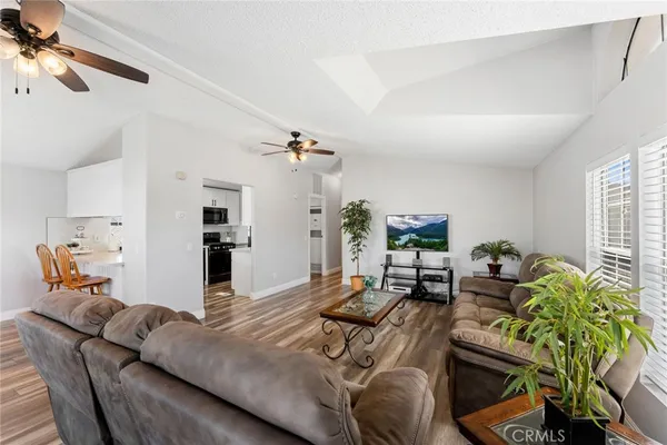 $199,900 | 790 Santa Clara Circle, Hemet, CA 92543