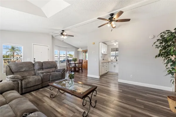 $199,900 | 790 Santa Clara Circle, Hemet, CA 92543