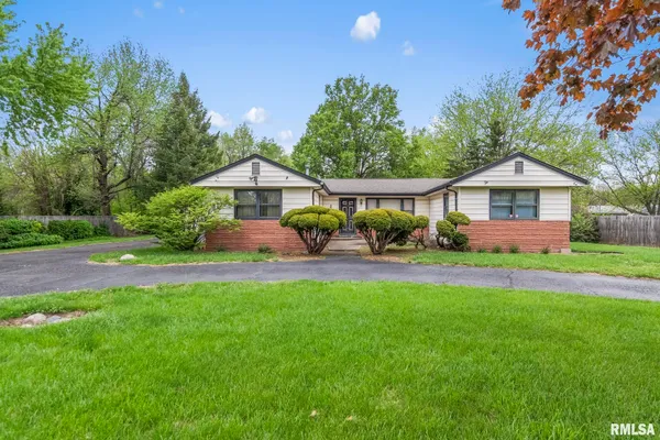 $150,000 | 2121 East Ash Street, Springfield, IL 62703
