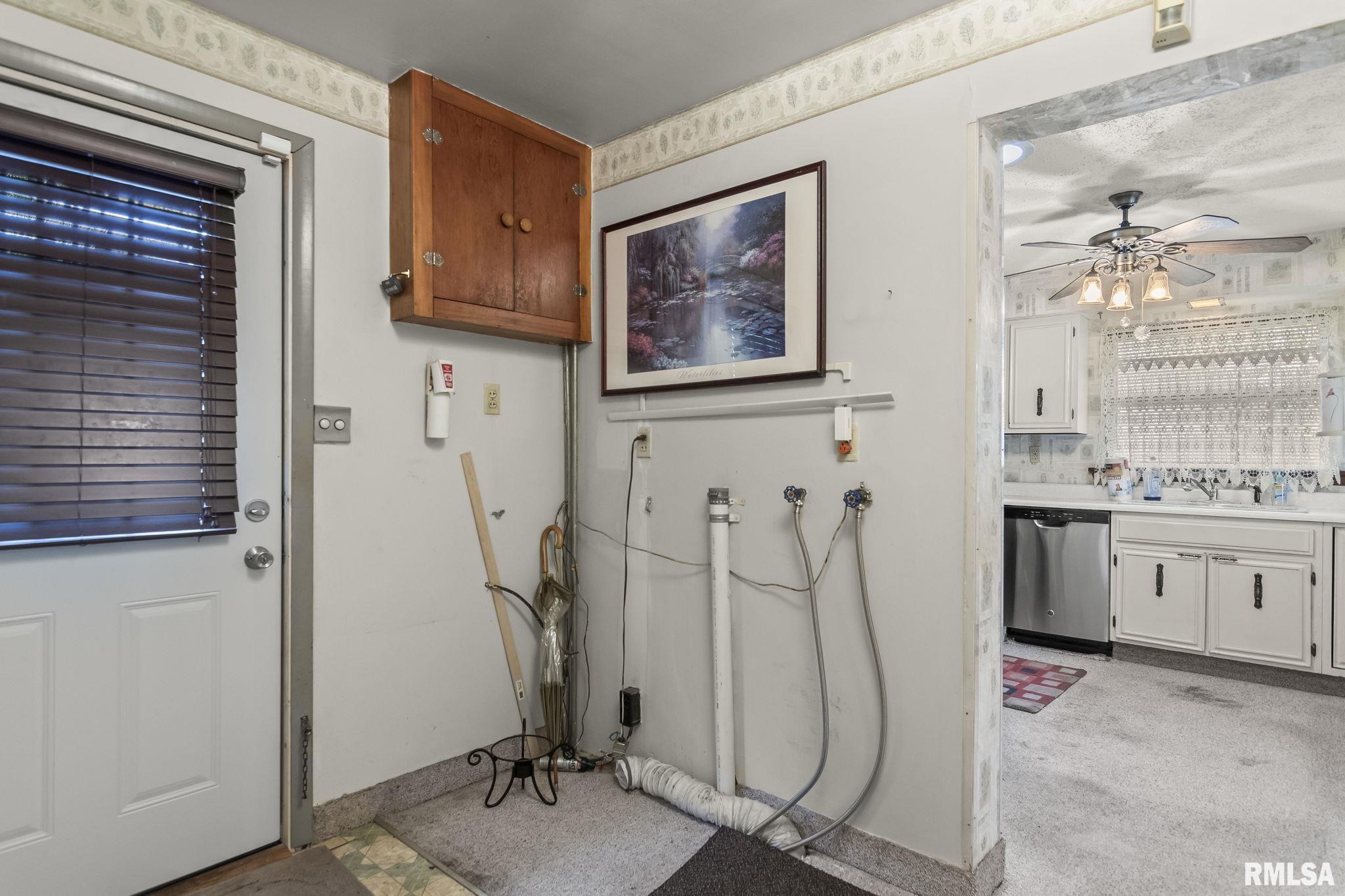 2121 East Ash Street Springfield, IL 62703 - Photo 12 of 30