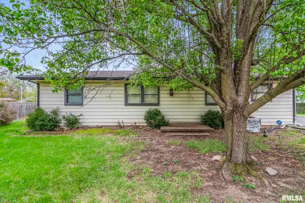 $150,000 | 2121 East Ash Street, Springfield, IL 62703