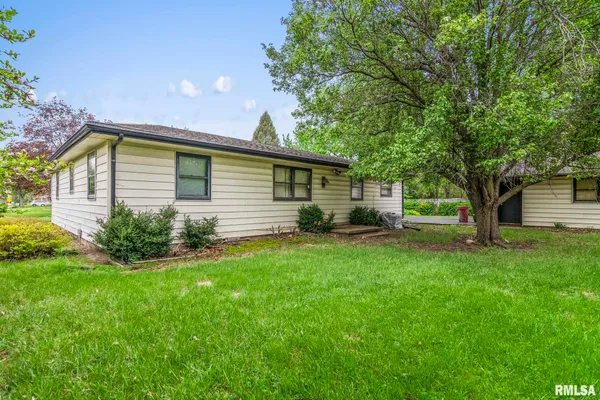 $150,000 | 2121 East Ash Street, Springfield, IL 62703