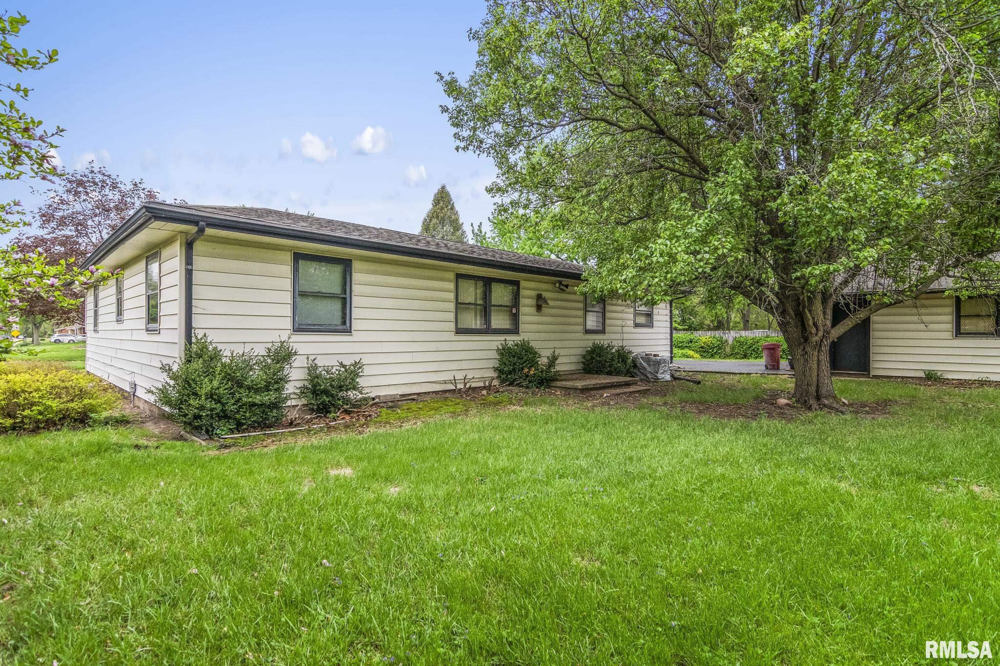 2121 East Ash Street Springfield, IL 62703 - Photo 29 of 30