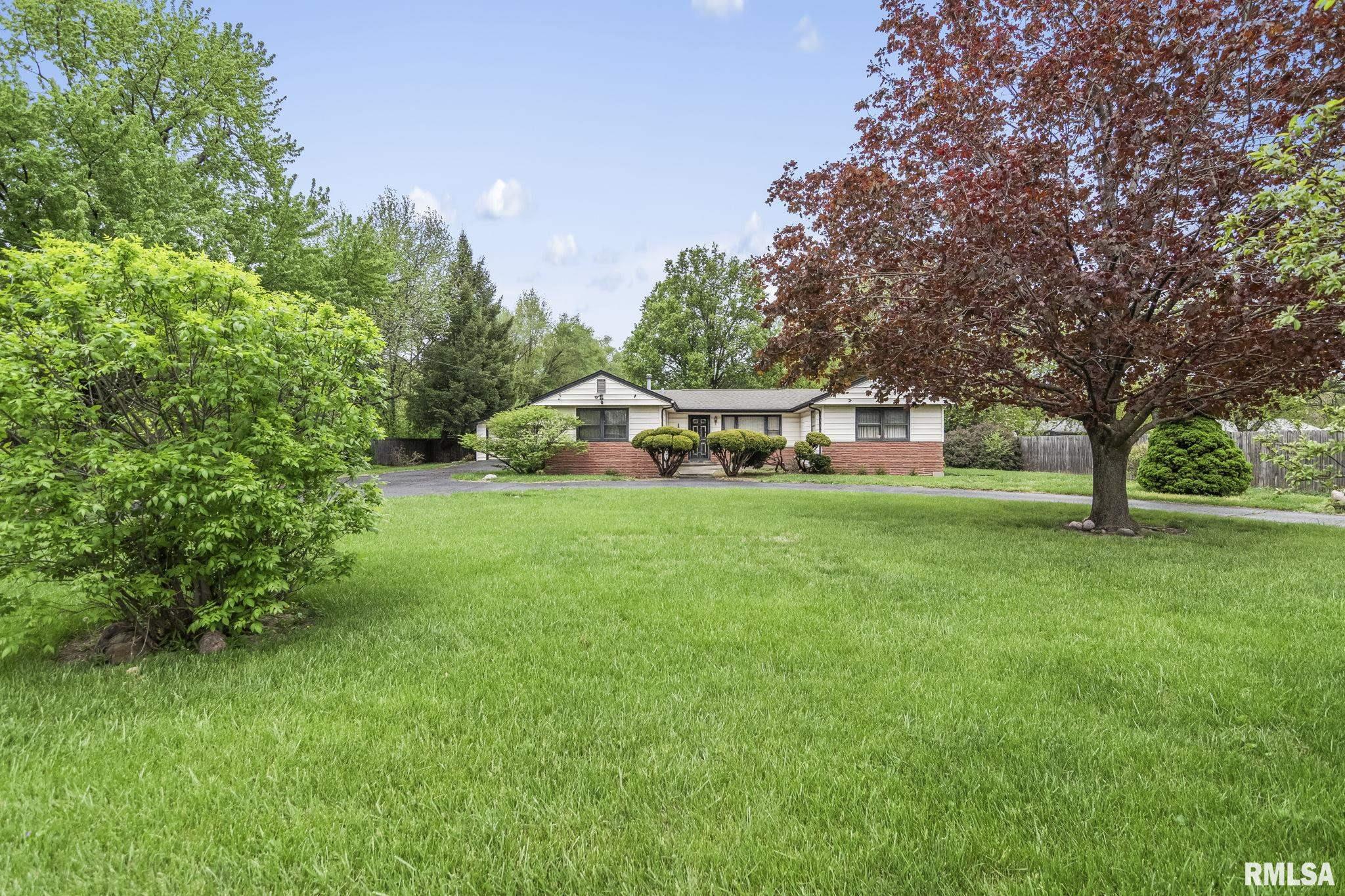 2121 East Ash Street Springfield, IL 62703 - Photo 3 of 30