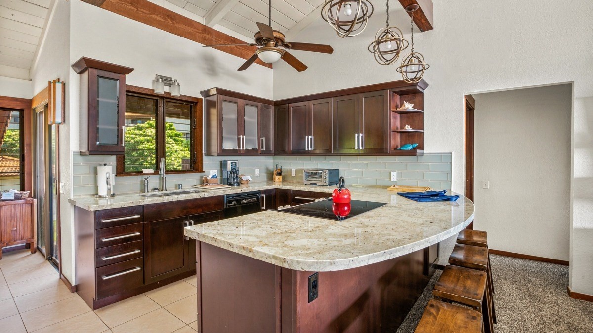 1870 Hoone Road, Unit 521 Koloa, HI 96756 - Photo 4 of 15 Gallery Image 4