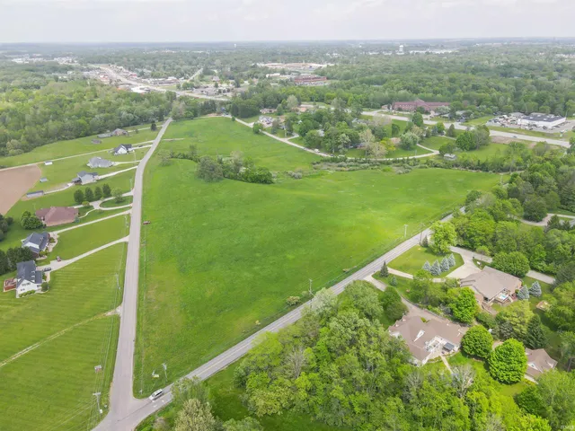 $47,450 | 6 Meadowbrook Drive, New Castle, IN 47362