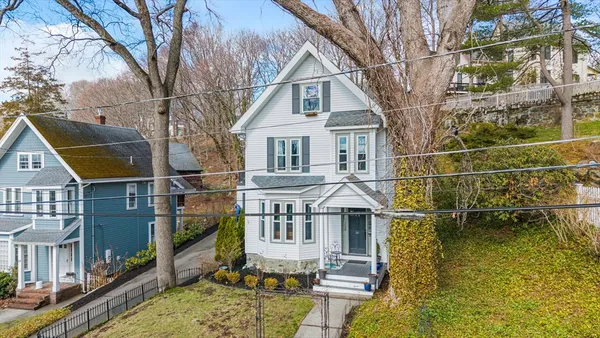 $1,049,900 | 26 Poplar Street, Melrose, MA 02176