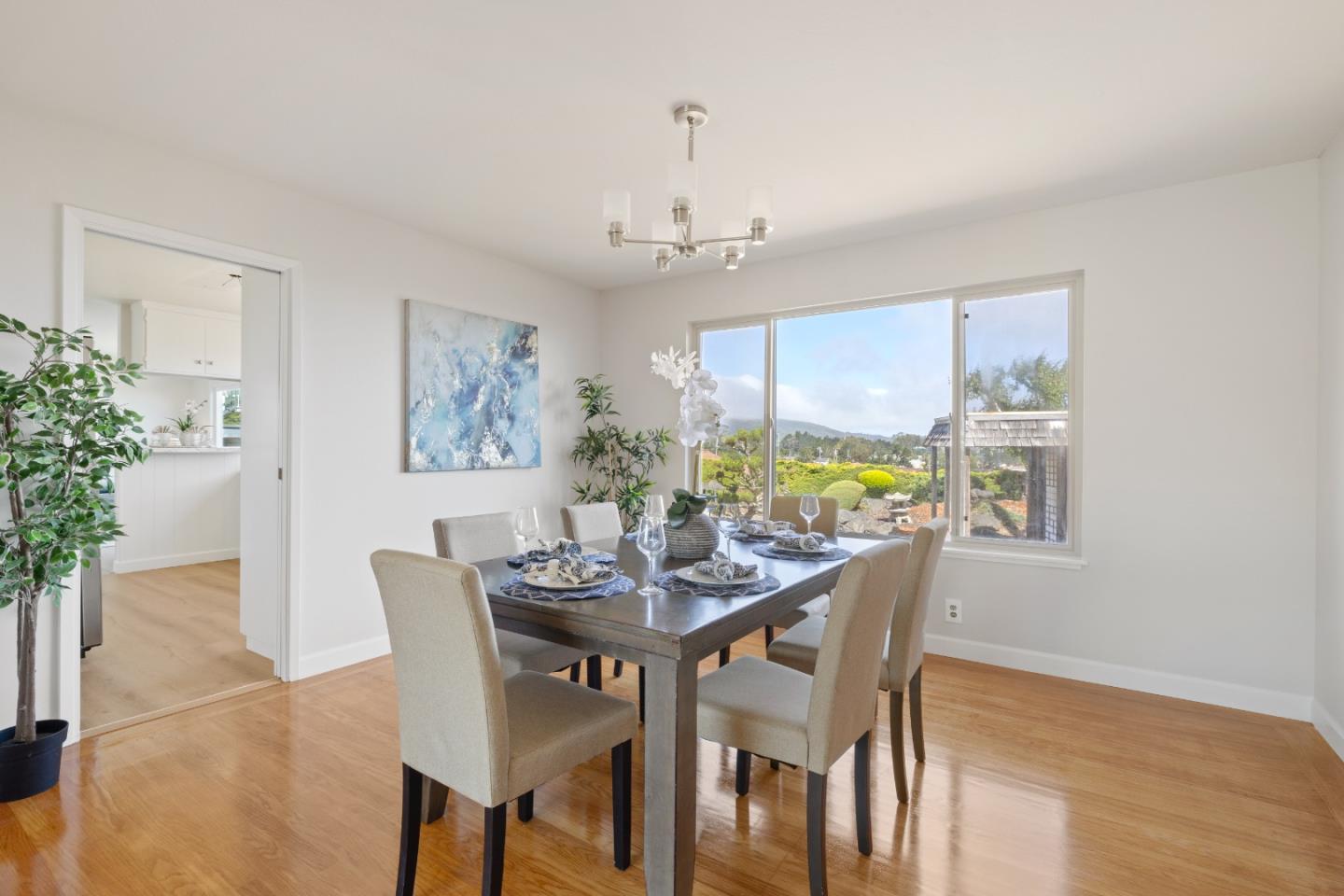 1064 Springfield Drive Millbrae, CA 94030 - Photo 5 of 28