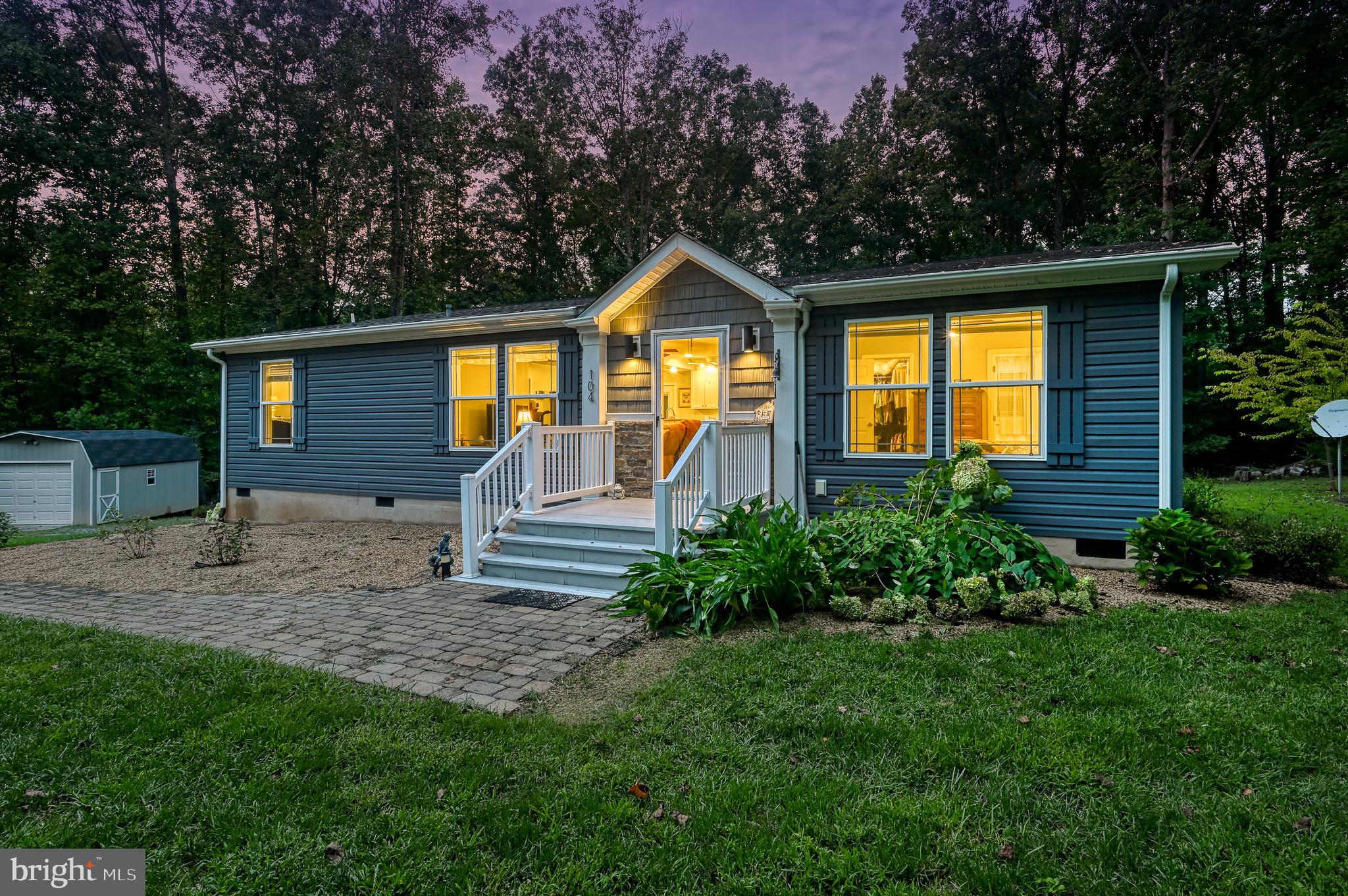 Welcome Home to 104 Privacy Rd