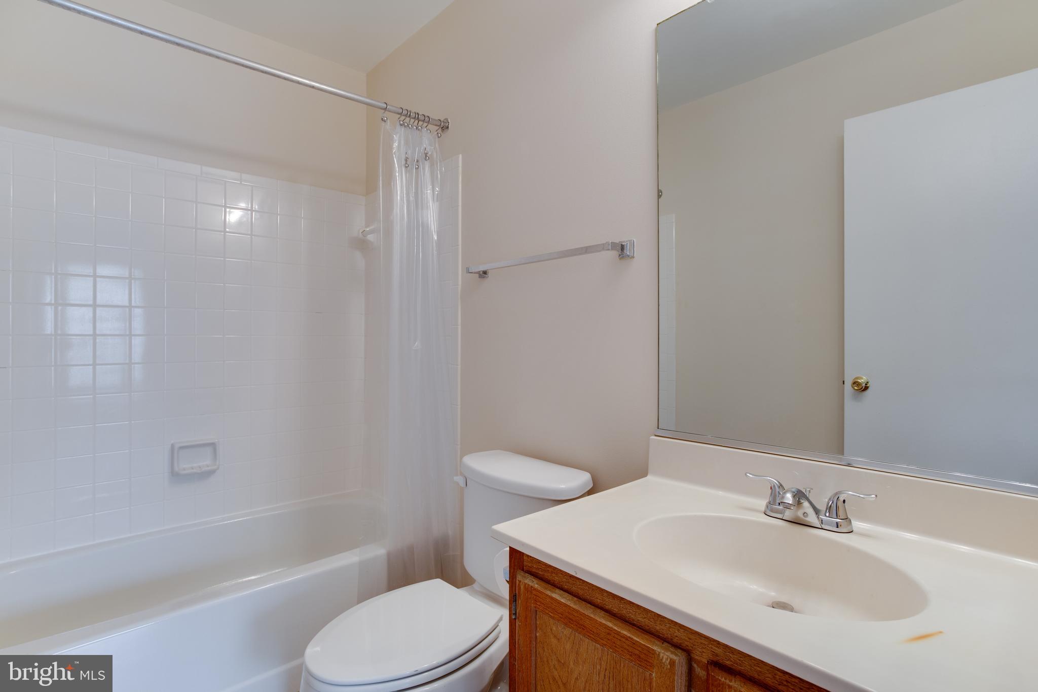 8587 Ritchboro Road District Heights, MD 20747 - Photo 16 of 40