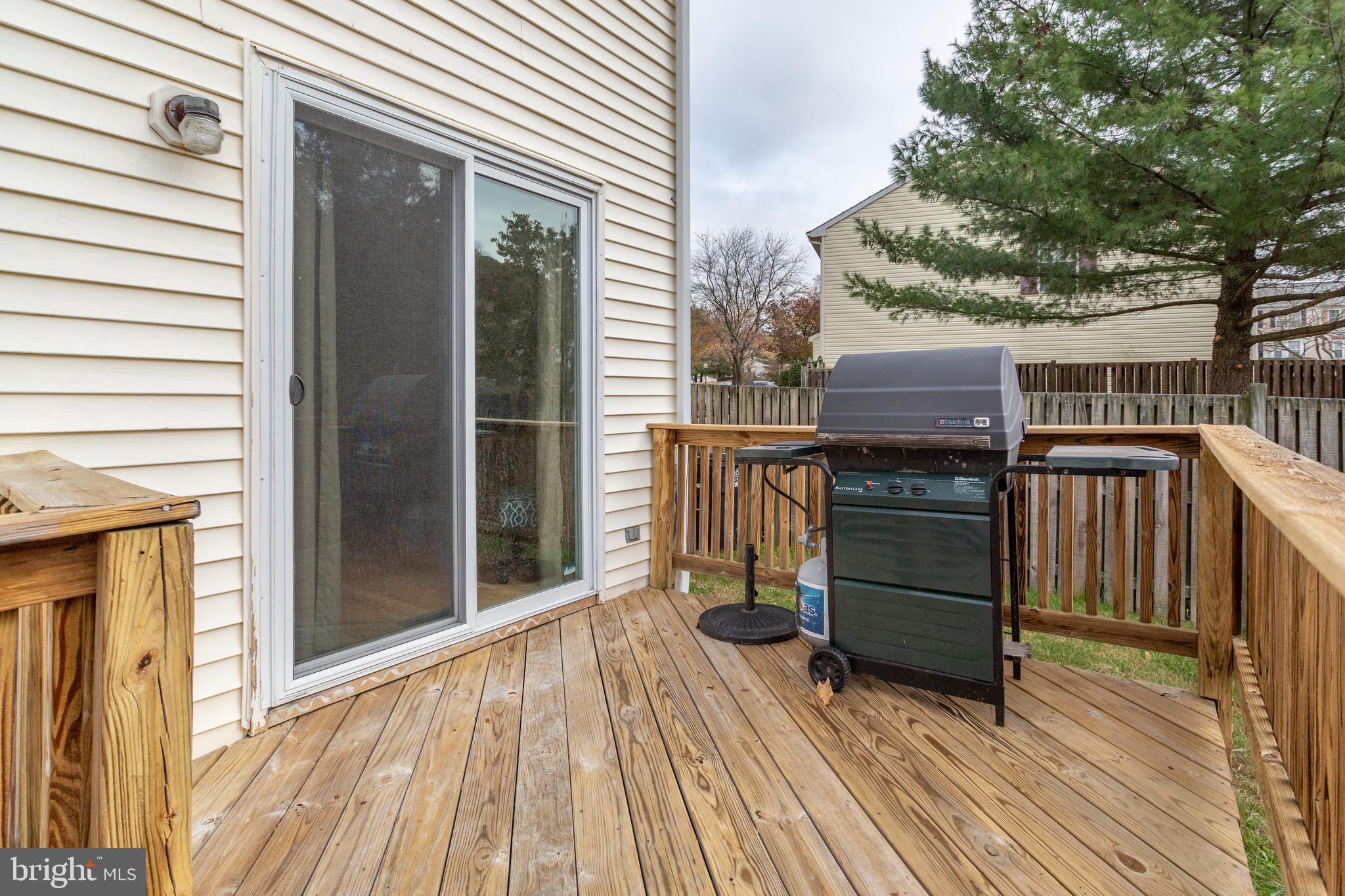 8587 Ritchboro Road District Heights, MD 20747 - Photo 36 of 40
