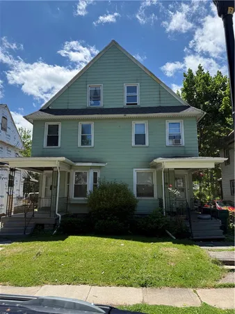 $149,900 | 129-131 Flower City Park, Rochester, NY 14615