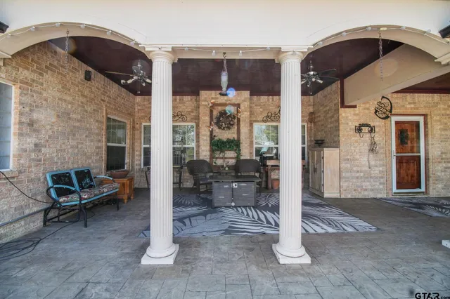 $995,000 | 7762 Highway 110, Tyler, TX 75704