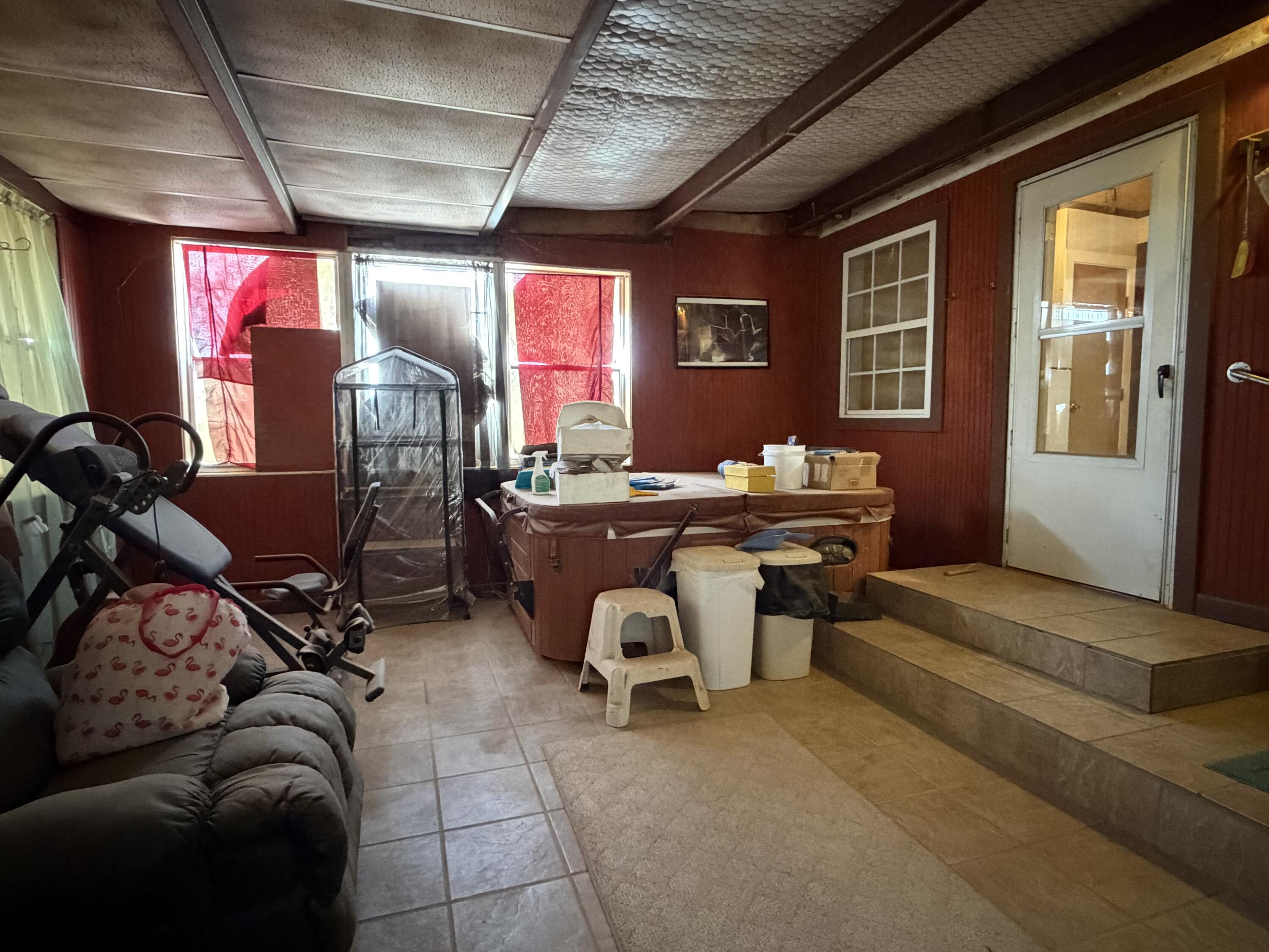 10109 C R 3100 Slaton, TX 79364 - Photo 20 of 21 IMG_2884