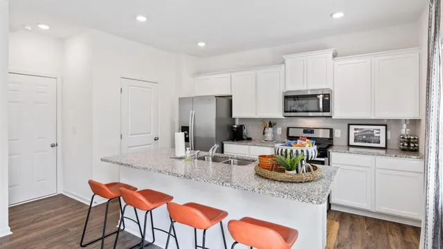 $294,900 | 1156 Mulligan Drive, Manning, SC 29102