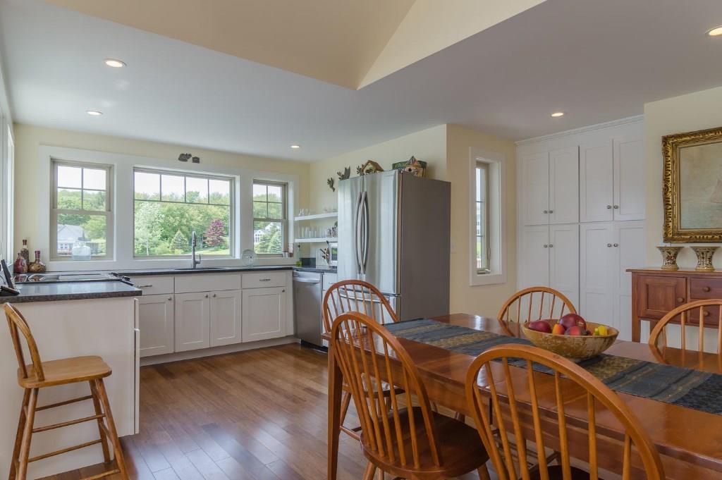 44 Little Island Road, Unit 44 Orrs Island, ME 04066 - Photo 14 of 32 Photo