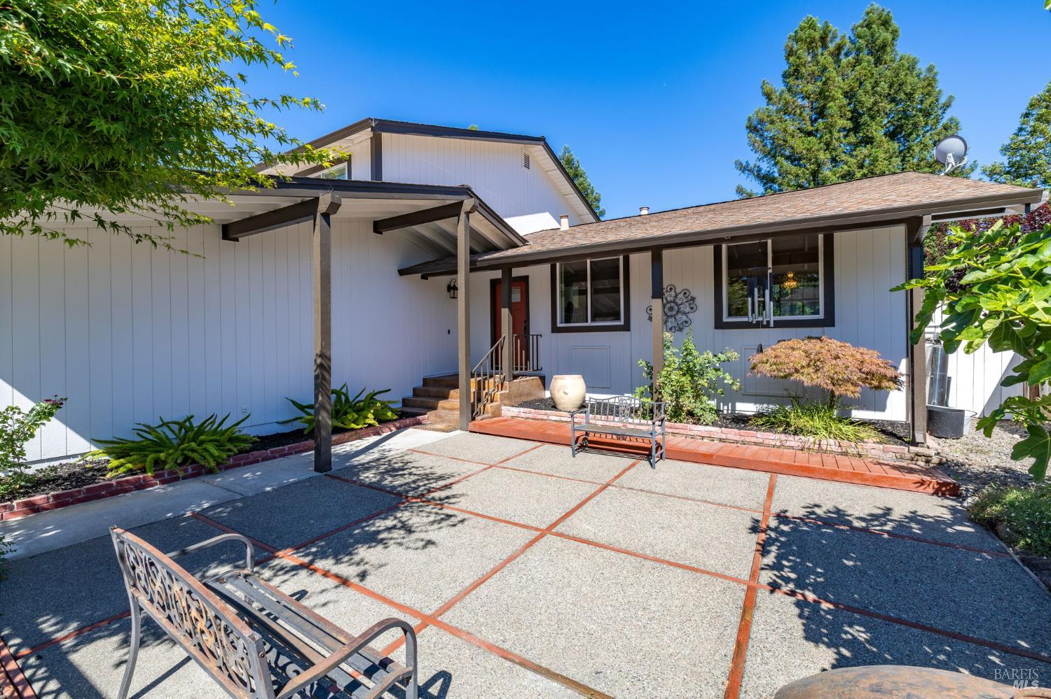 4480 Fairway Drive Rohnert Park, CA 94928 - Photo 11 of 68