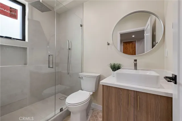 $2,499,000 | 4026 Garden Avenue, Los Angeles, CA 90039