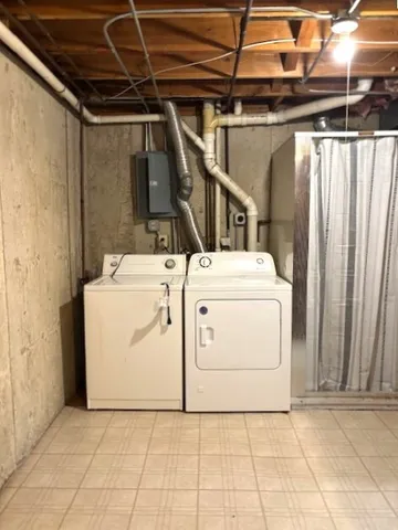 $1,895 | 117 Colonial Parkway, Unit A, Yorkville, IL 60560