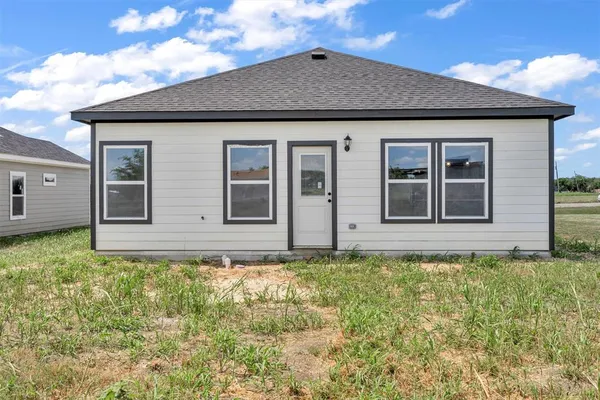 $239,999 | 510 Don Lane, Itasca, TX 76055