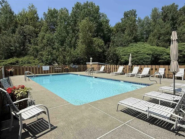 $595,000 | 170 Sterling Ridge Road, Unit 21, Warren, VT 05674