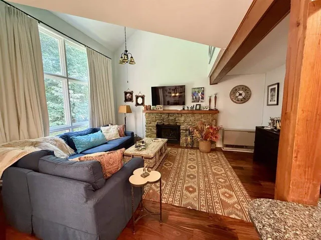 $595,000 | 170 Sterling Ridge Road, Unit 21, Warren, VT 05674