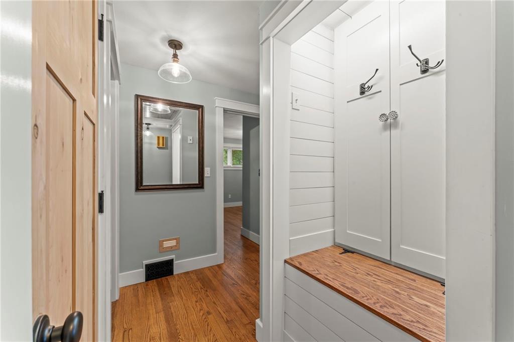 857 East McMurray Road Venetia, PA 15367 - Photo 18 of 37 a view of hallway with bathroom
