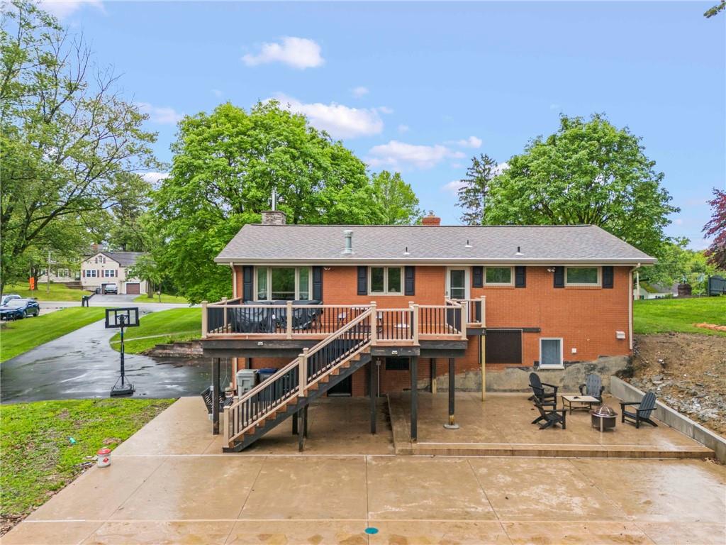 857 East McMurray Road Venetia, PA 15367 - Photo 31 of 37 a view of a house with sitting area
