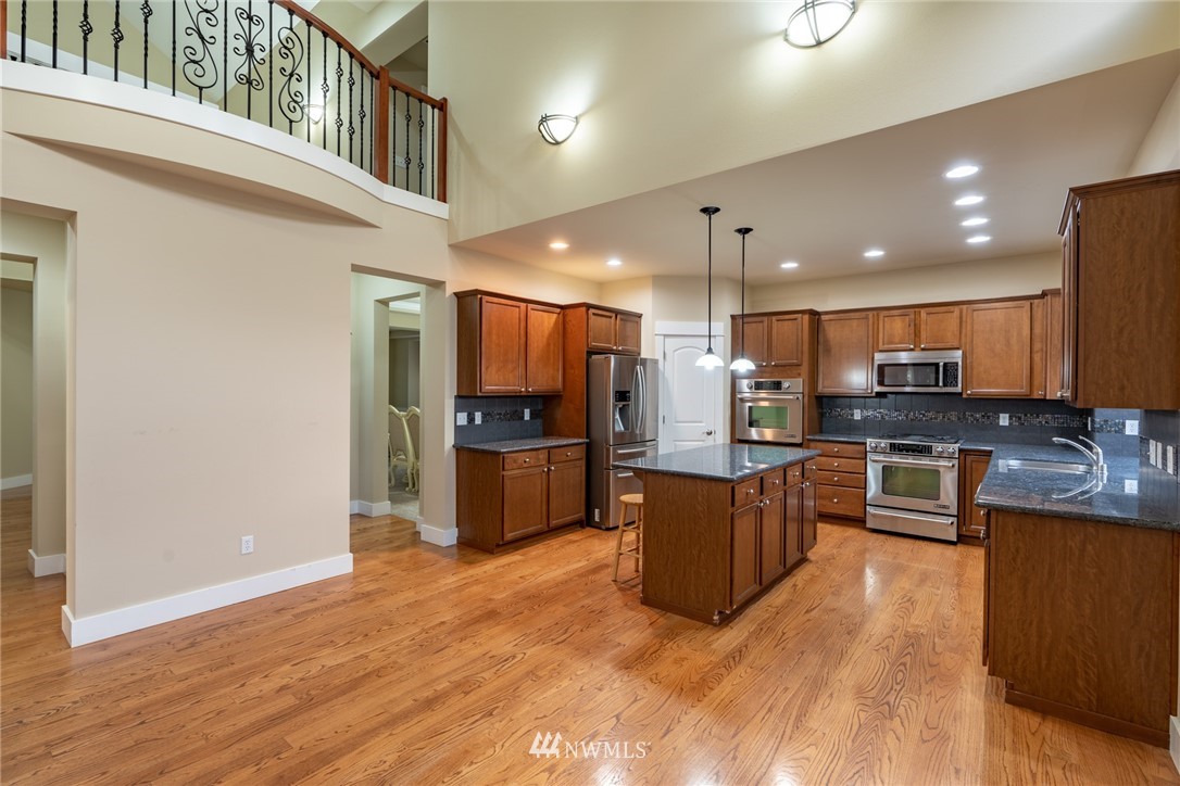 541 Jericho Avenue Northeast Renton, WA 98059 - Photo 11 of 22 Gallery Image 11