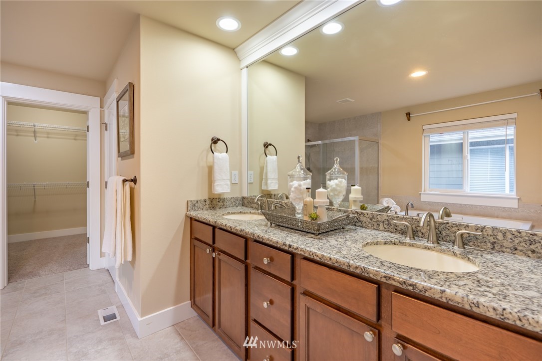 541 Jericho Avenue Northeast Renton, WA 98059 - Photo 15 of 22 Gallery Image 15