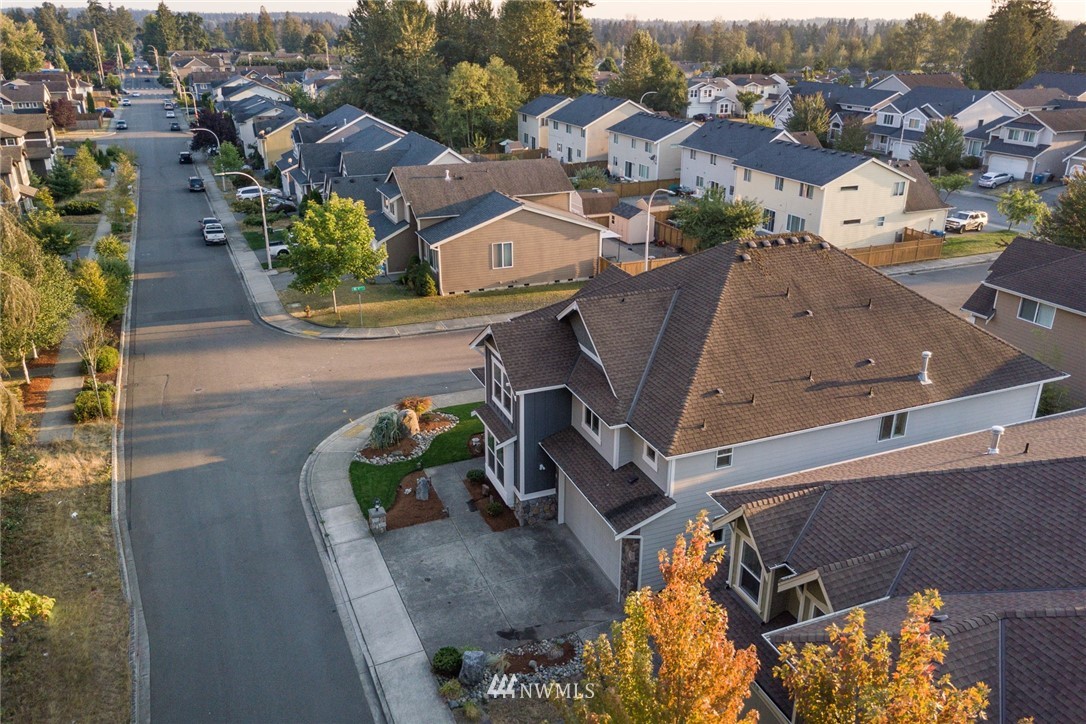 541 Jericho Avenue Northeast Renton, WA 98059 - Photo 21 of 22 Gallery Image 21