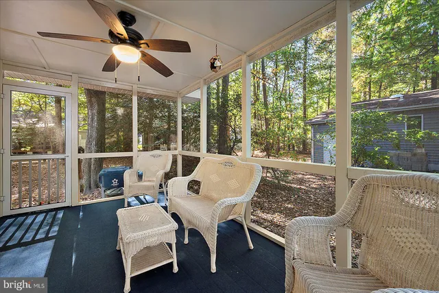 a view of a tennis court