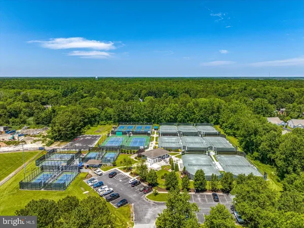 $334,900 | 12 Sailors Way, Berlin, MD 21811