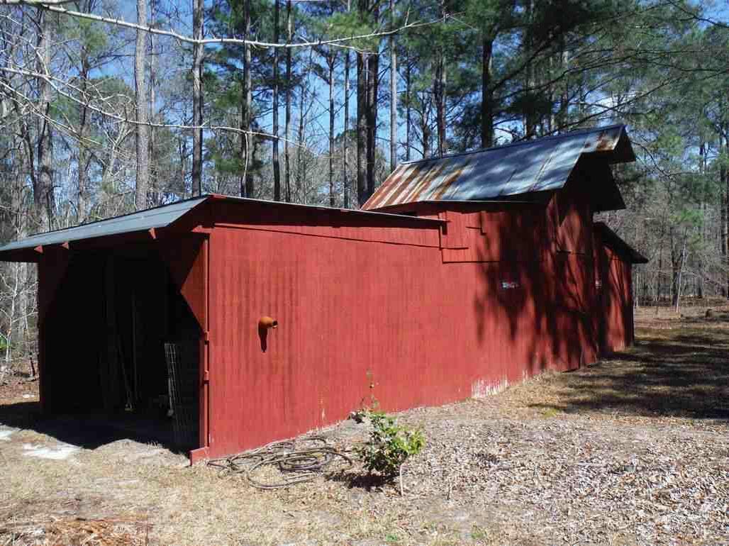 2446 Ridgeway Road Lugoff, SC 29078 - Photo 6 of 21 Barn