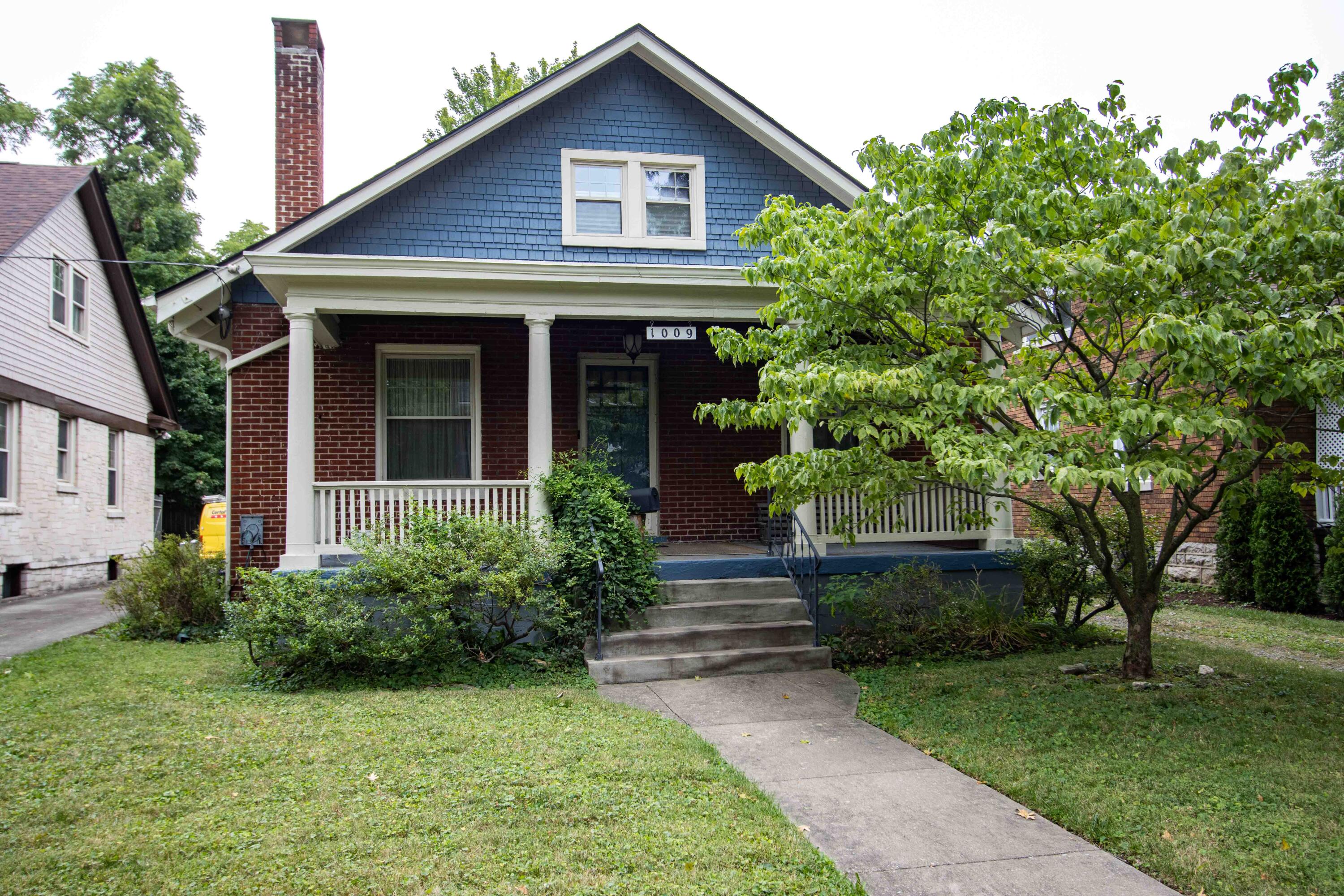 1009 Fontaine Road Lexington, KY 40502 - Photo 1 of 32 2