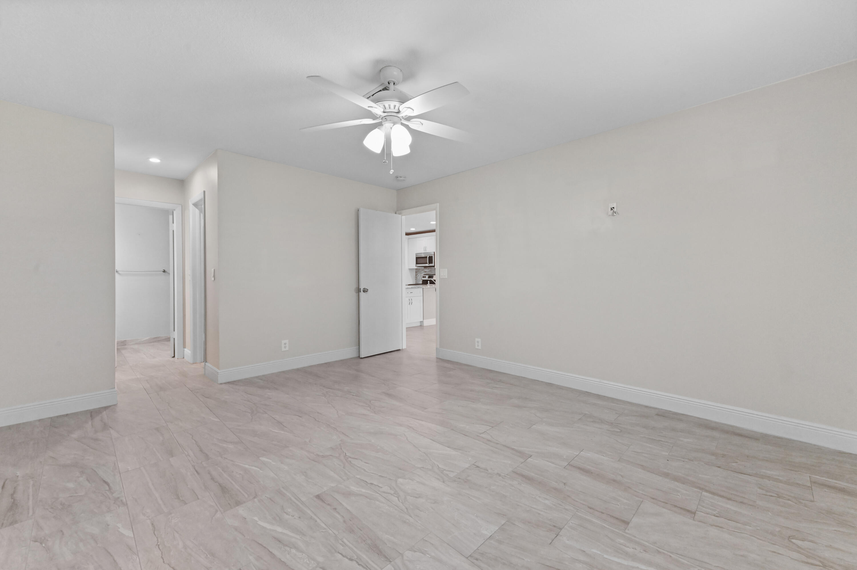 13745 Flora Place, Unit B Delray Beach, FL 33484 - Photo 17 of 28 18 Bedroom 02