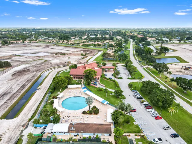 $2,100 | 13745 Flora Place, Unit B, Delray Beach, FL 33484