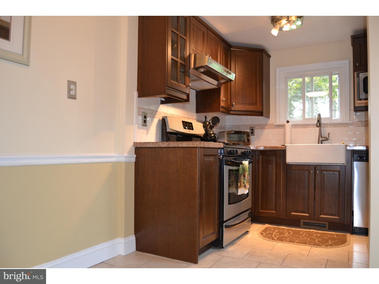562 Wales Road Havertown, PA 19083 - Photo 12 of 24