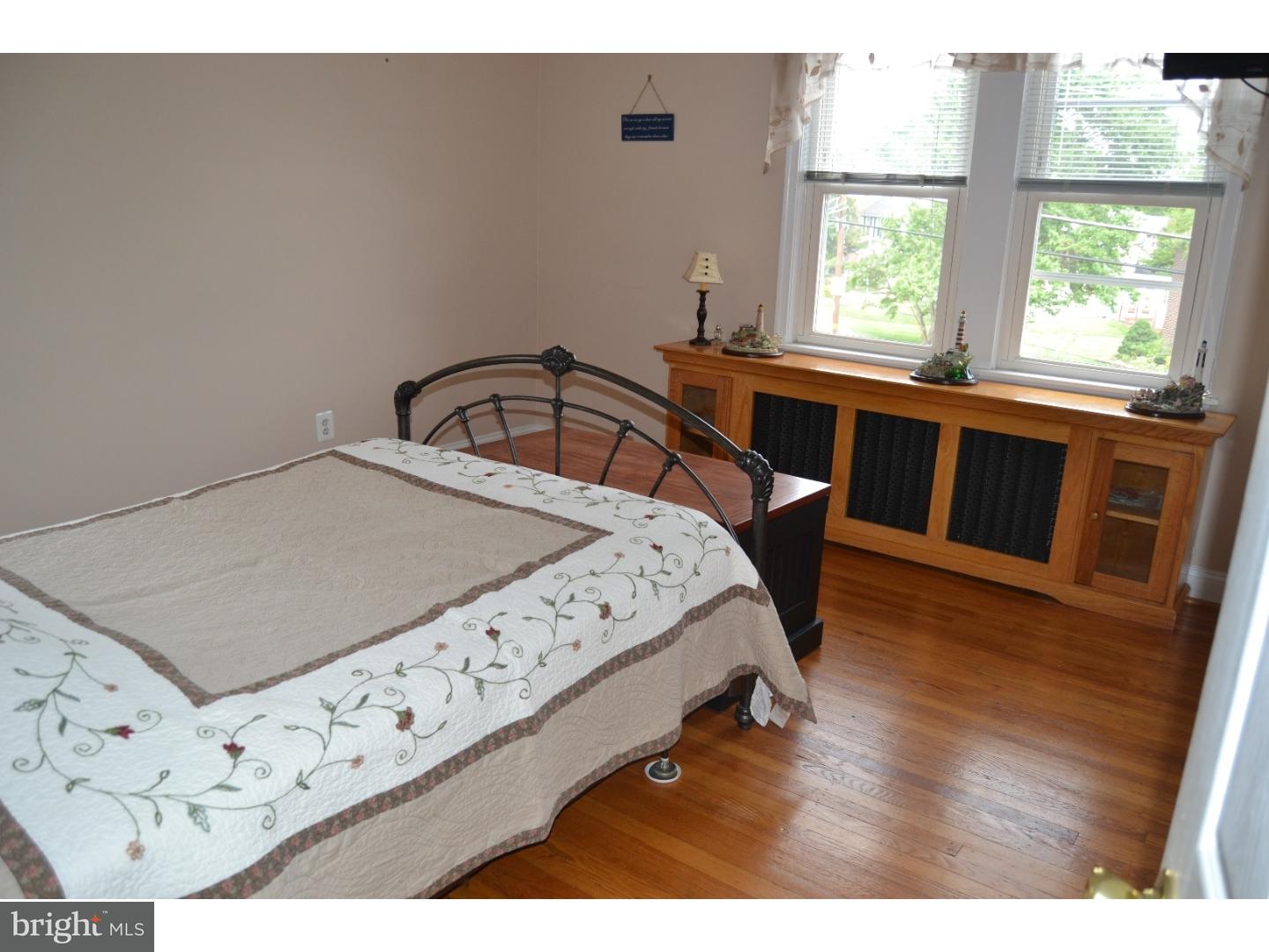 562 Wales Road Havertown, PA 19083 - Photo 13 of 24